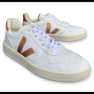 Veja size 40 never worn got on Mercari but they are too small for me. 9 womens